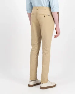 Men Old Khaki Chinos><noscript><img width=