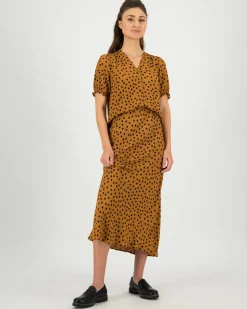 Women Old Khaki Dresses & Jumpsuits><noscript><img width=
