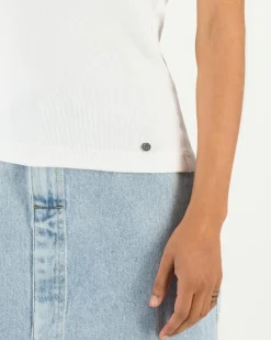 Women Old Khaki T-Shirts & Camis><noscript><img width=