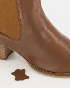 Women Old Khaki Boots><noscript><img width=