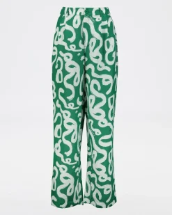 Women Old Khaki Pants><noscript><img width=