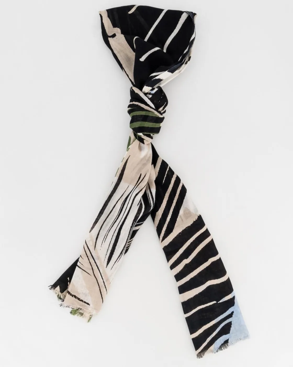 Women Old Khaki Scarves & Kimonos>Women'S Rozel Animal Print Scarf