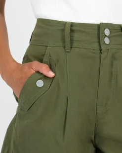 Women Old Khaki Shorts><noscript><img width=